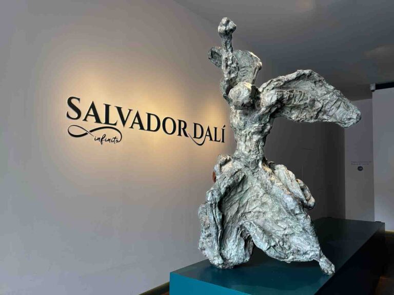 Dalí infinito in Madrid’s Palacio Gaviria